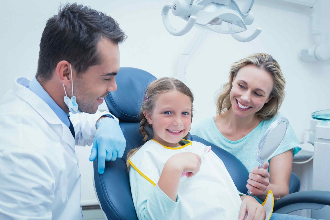 https://papadopulosdent.com/wp-content/uploads/2020/03/img-dr-dryan-1280x854.jpg